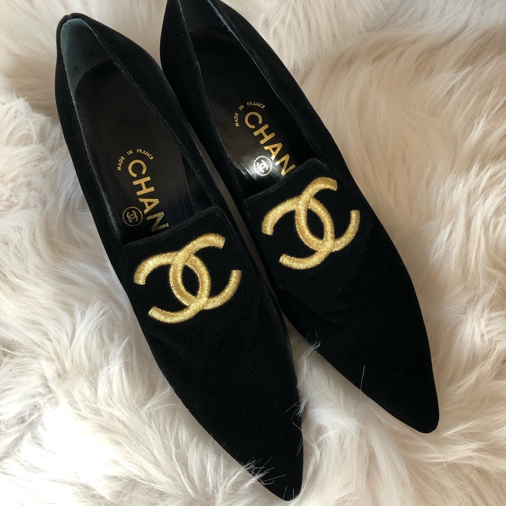 Authentic Chanel Velvet Shoes size 38 1/2